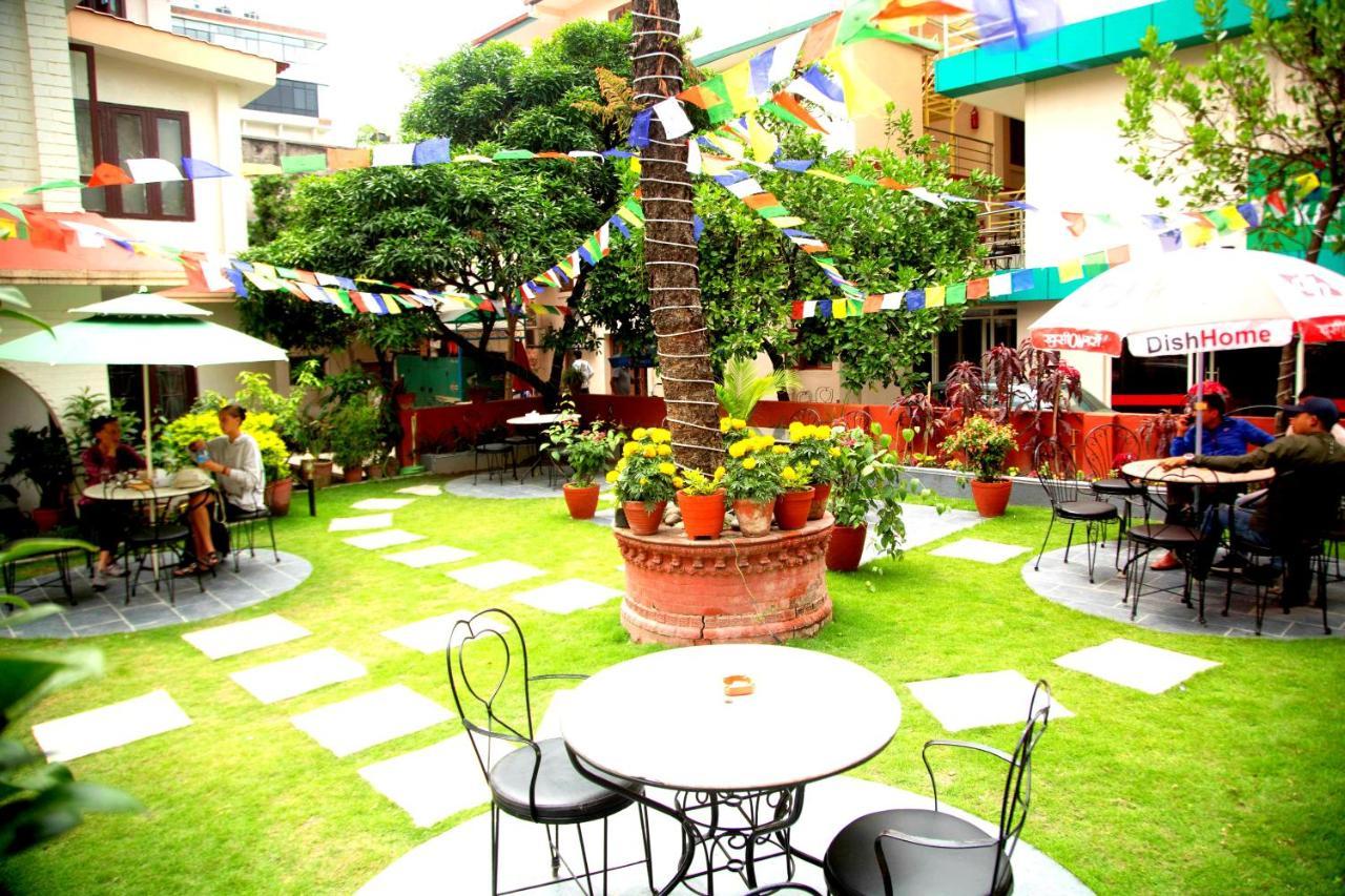 Hotel Blue Horizon Katmandú Exterior foto